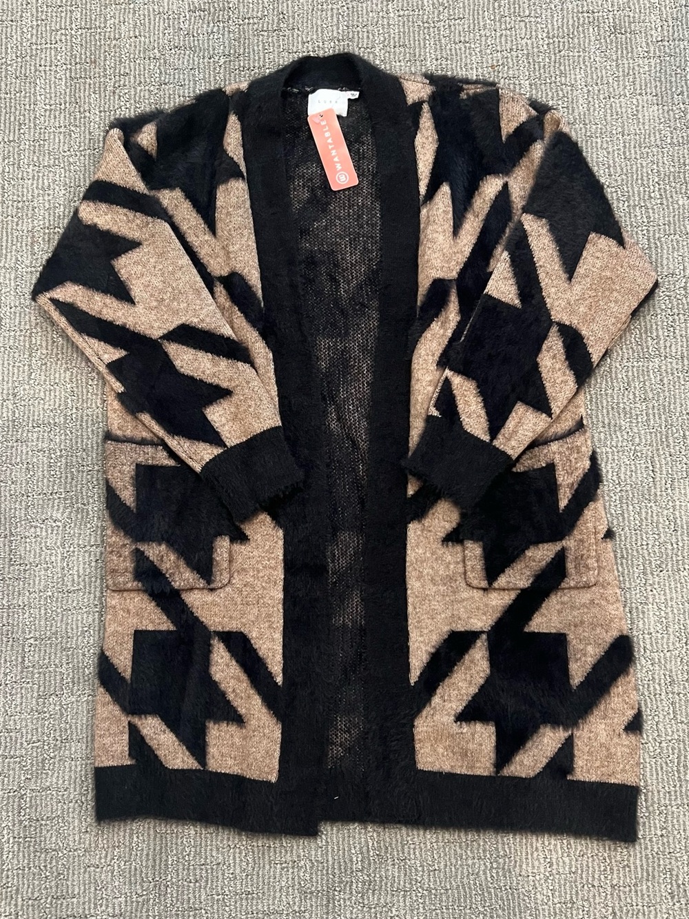 Lush Black & Tan Geometric Open-Front Cardigan